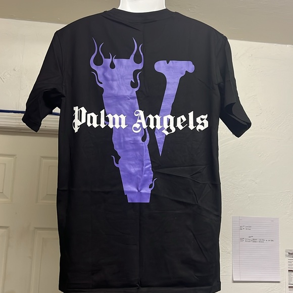 Large - VLONE - Picture 2 of 5